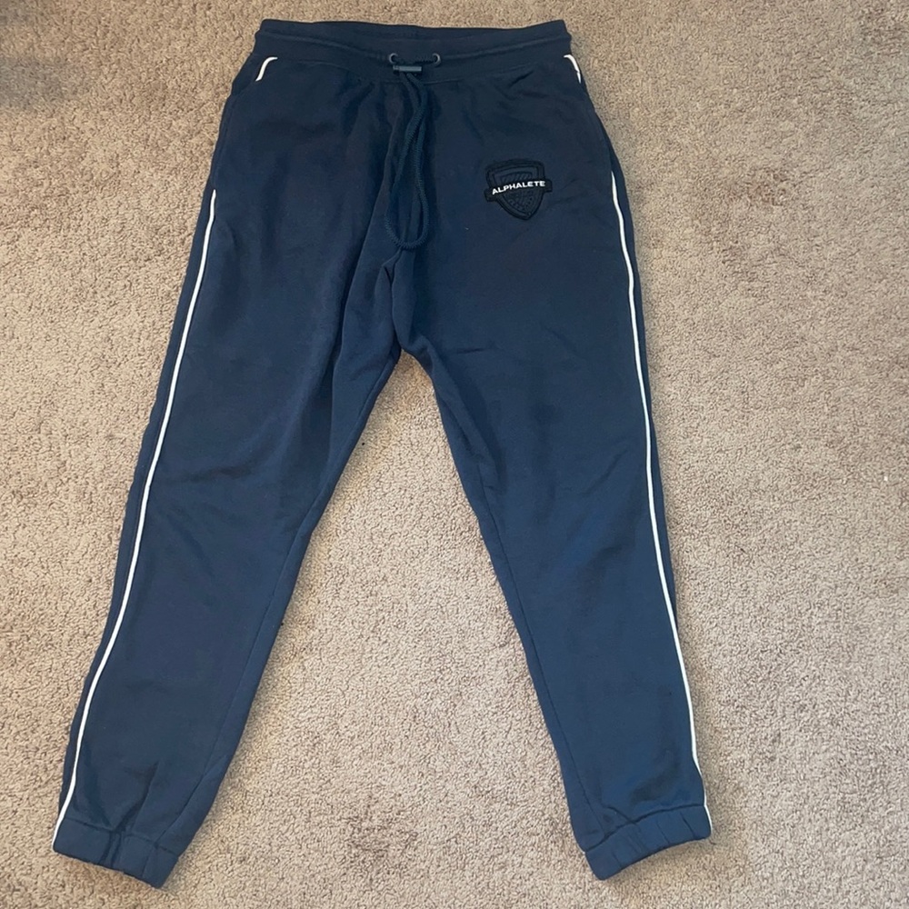 Alphalete joggers